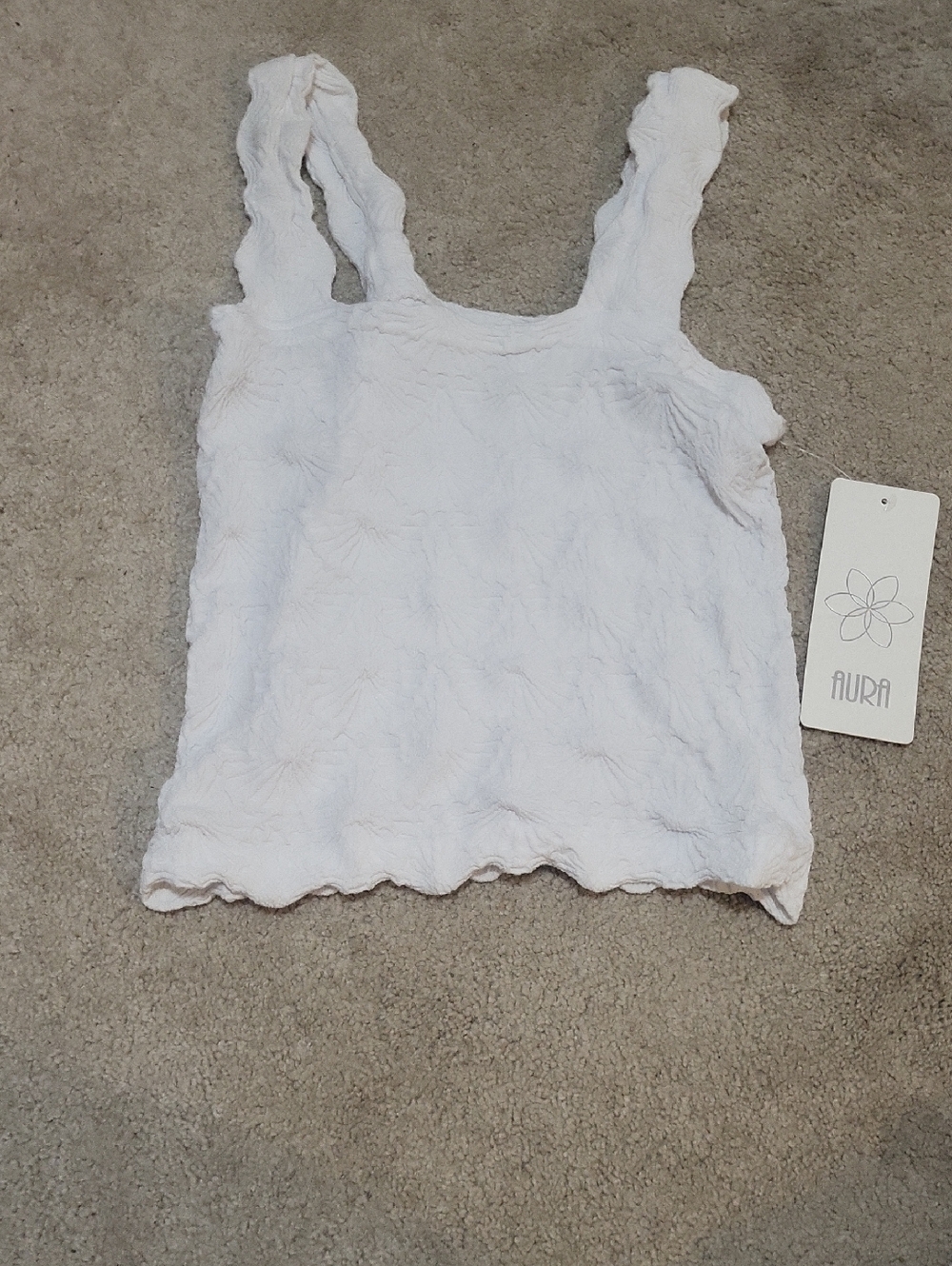 Aura Women's White Textured Tank Top